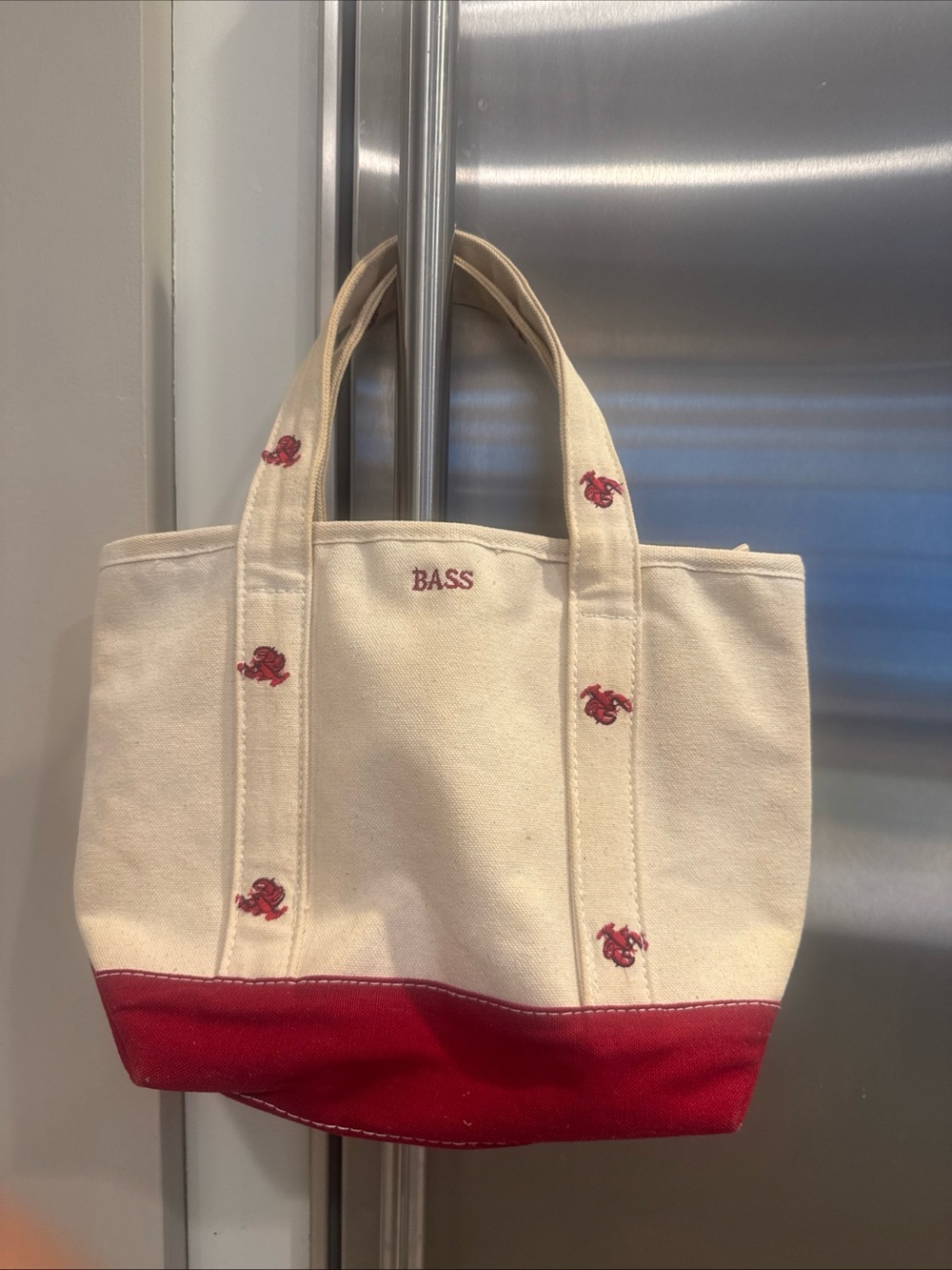 G.H. Bass & Co. Summer Boat Canvas Beige & Red Small Tote Zip Top Closure